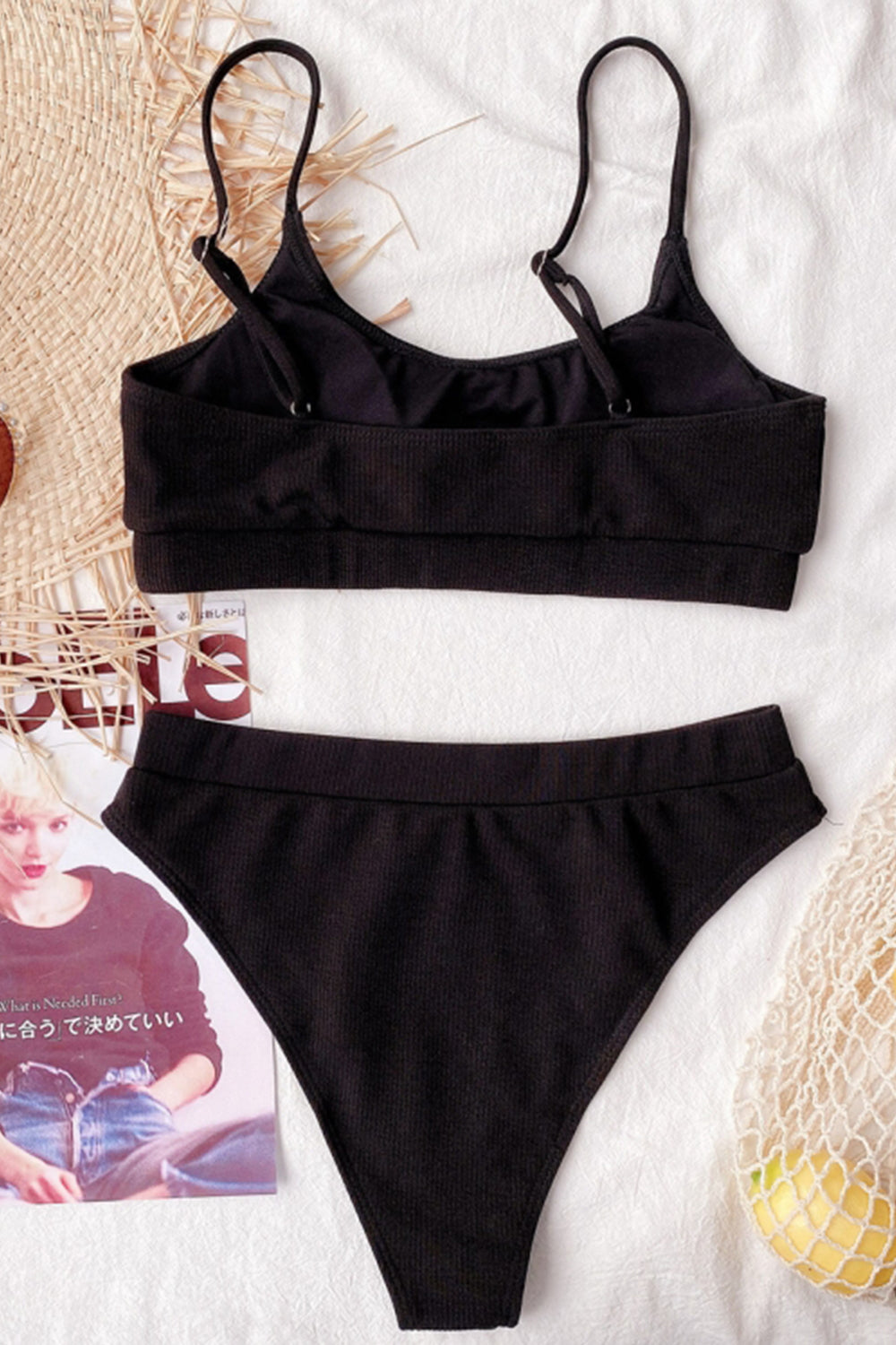 Chic Solid Color Bikini Areous