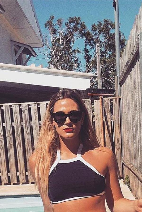 Color Block White And Black Halter Bikini Set Areous