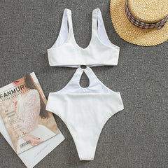Elegant Crossover One-Piece Swimsuit Areous