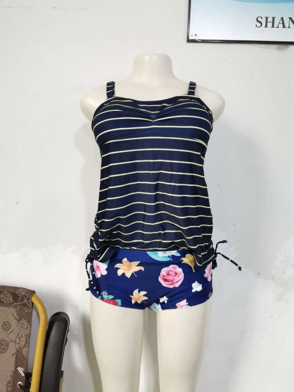 Two Piece Print Modest Swimwear Areous