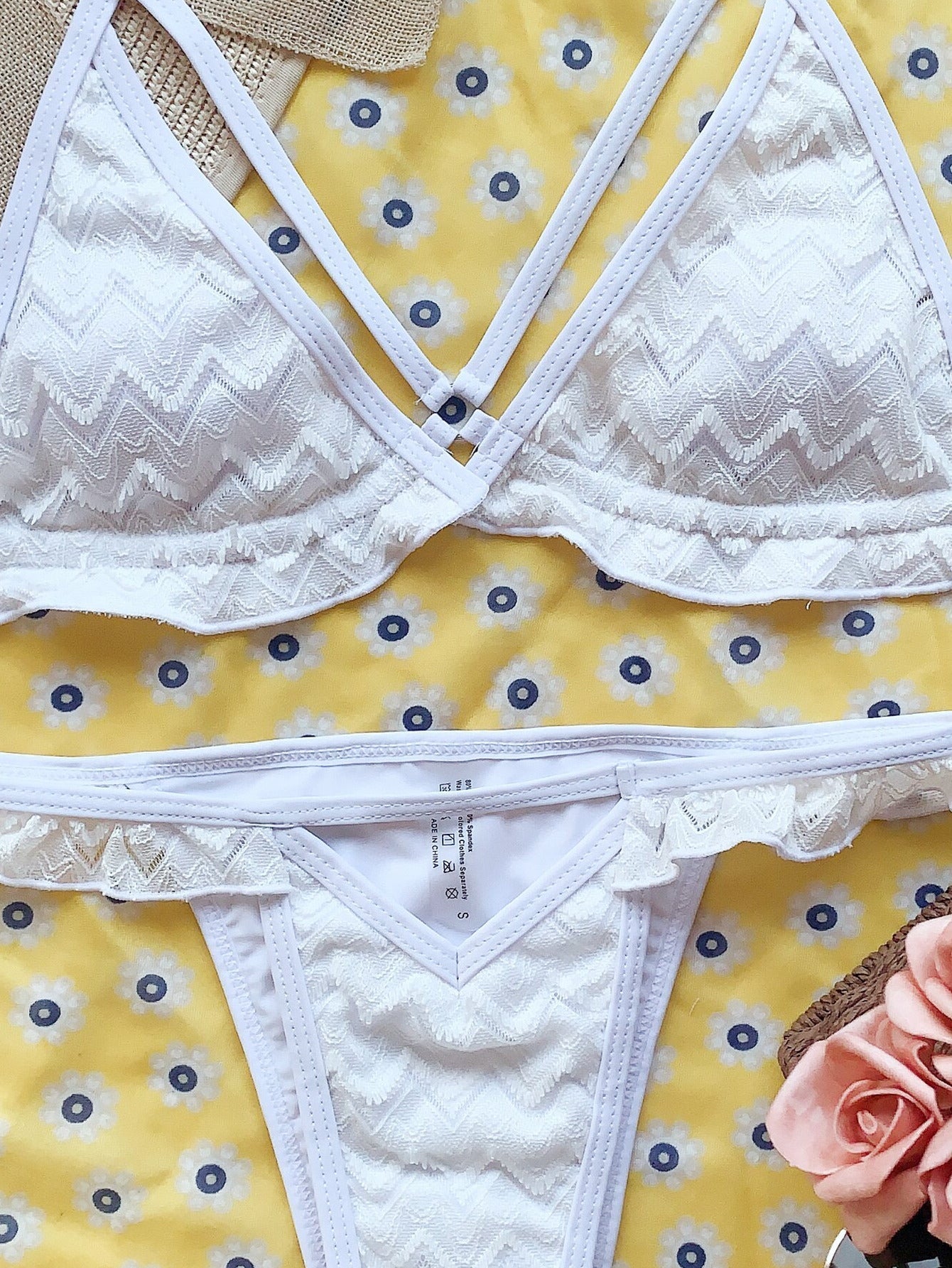 Two Piece White Ruffles Halter Swimwear Areous